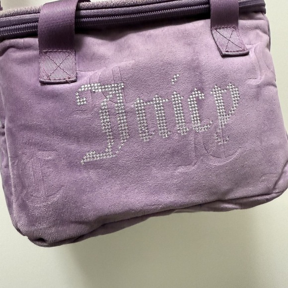 Juicy Couture Purple Velour Cooler Lunch Bag Rhinestone Heart Zipper - Picture 3 of 6